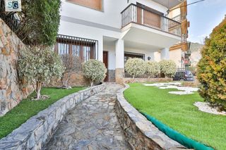 Casa adosada en venta en Padul