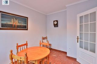 Casa adosada en venta en Padul