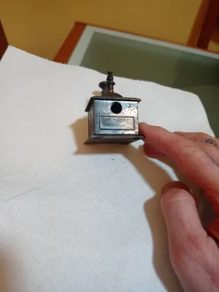 Sacapuntas Metálico Molinillo Café