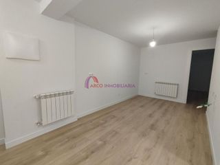 Piso en venta en Fuentecillas - Universidades en Burgos