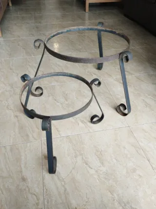 Soporte macetas hierro forjado