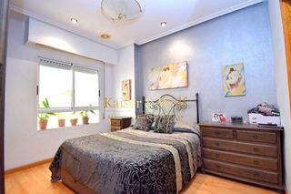 Piso en venta en Centro en Santa Pola