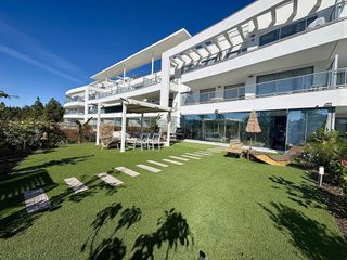 Piso en venta en El Faro de Calaburra - Chaparral en Mijas