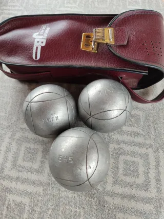 Palline da bocce metalliche con custodia