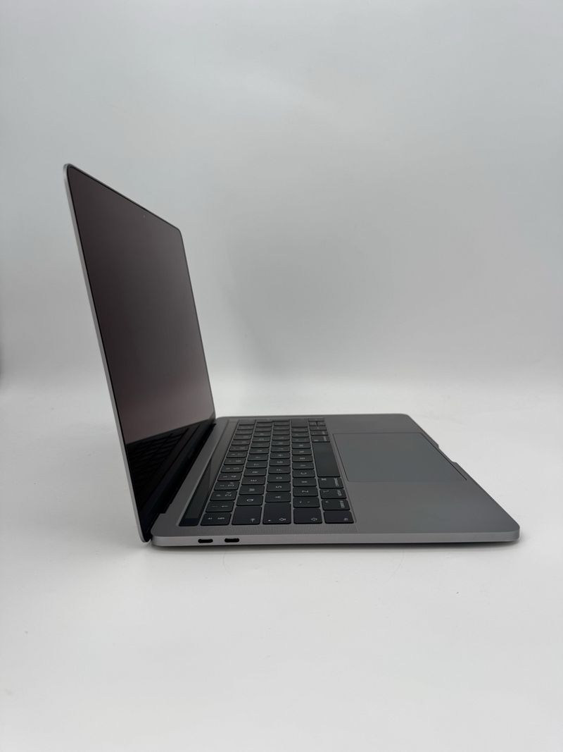 MacBook Pro 13” mid 2019 afbeelding 4