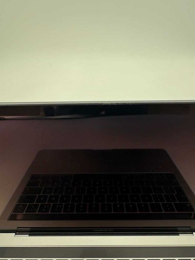 MacBook Pro 13” mid 2019 afbeelding 8