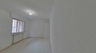 Piso en venta en La Avanzada - La Cueva en Fuenlabrada