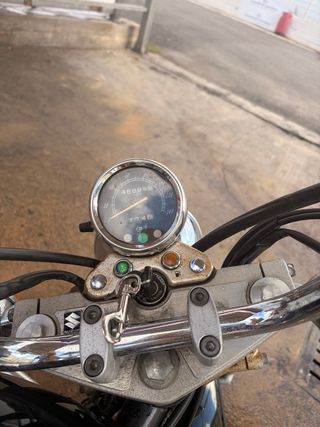 Suzuki Marauder 125 Negra