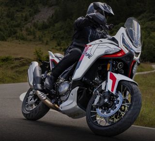 MOTO MORINI X-CAPE 1200 (162 € AL MES SIN ENTRADA)