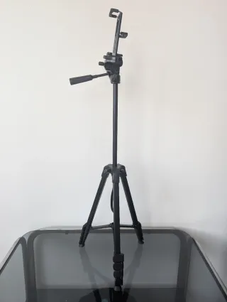 Trípode MACTREM para móvil