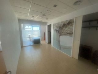 Oficina en venta en San Jerónimo - La Bachillera en Sevilla