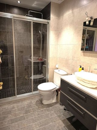 Piso en venta en Ca n'Aurell en Terrassa