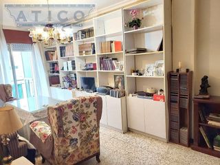 Piso en venta en Cruz Roja en Sevilla