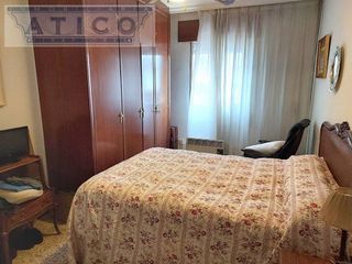 Piso en venta en Cruz Roja en Sevilla