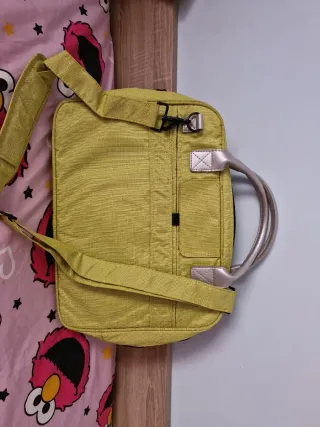 Mochila para portátil verde