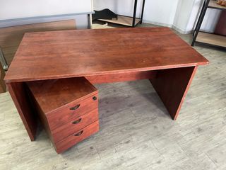 Escritorio de madera marrón/rojo 180*80*72