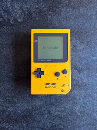 Nintendo Game Boy Pocket Amarilla