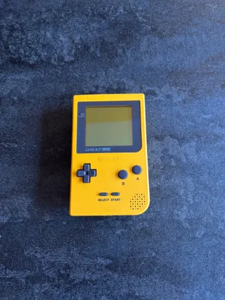 Nintendo Game Boy Pocket Amarilla