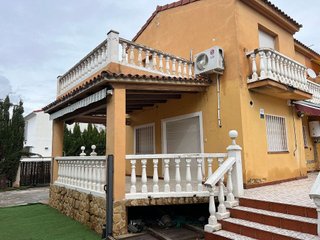 Casa pareada en venta en Gallipont en Pobla de Vallbona (la)