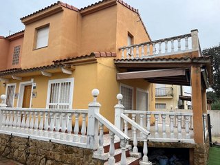 Casa pareada en venta en Gallipont en Pobla de Vallbona (la)