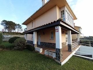 Casa adosada en venta en Valdoviño