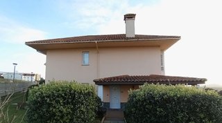 Casa adosada en venta en Valdoviño