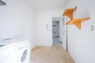 Piso en venta en Parque Alcosa - Jardines del Edén en Sevilla