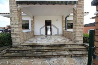 Chalet en venta en Castellbisbal