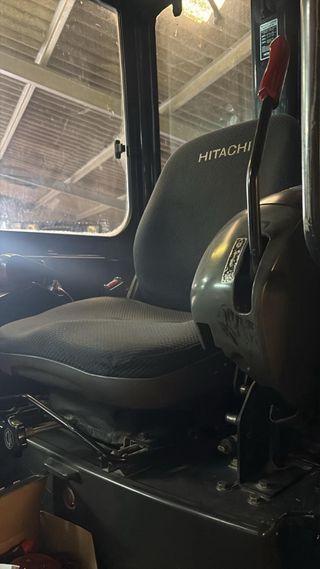 Excavadora Hitachi ZX35U-2 3.5T Cabina Cerrada