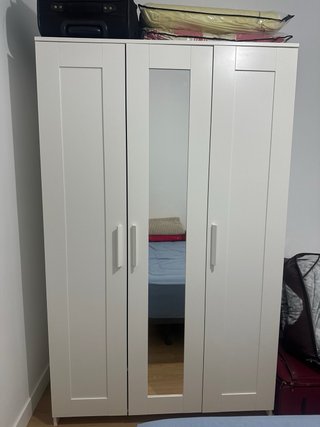 Guardaroba Ikea Brimnes bianco con armadio