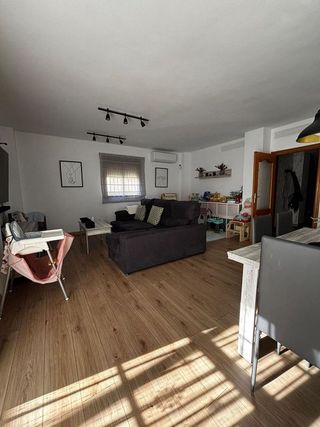 Casa pareada en venta en Centro en Bormujos