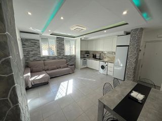 Piso en venta en La Torre en Valencia