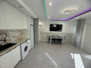 Piso en venta en La Torre en Valencia