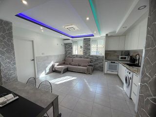 Piso en venta en La Torre en Valencia