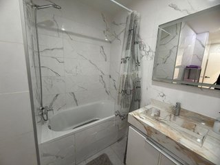 Piso en venta en La Torre en Valencia