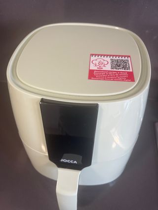 Freidora de aire Jocca color verde claro.