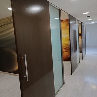 Local comercial en alquiler en Instituts - Universitat en Lleida