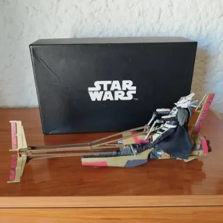 Star Wars Enfys Nest con Moto