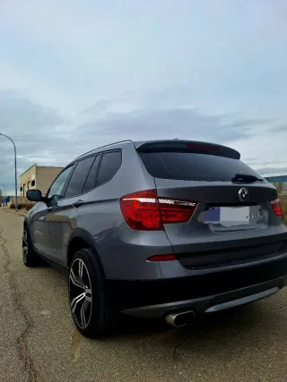 BMW X3 2011