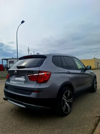 BMW X3 2011