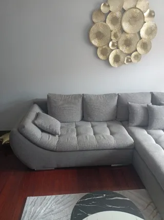 Sofá chaise longue gris de tela