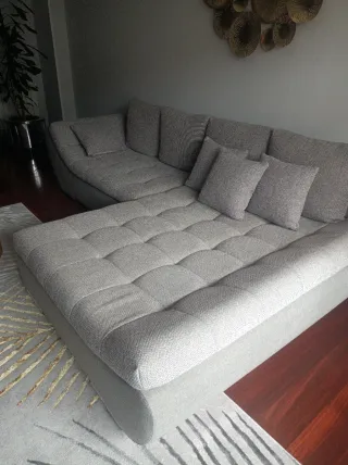 Sofá chaise longue gris de tela
