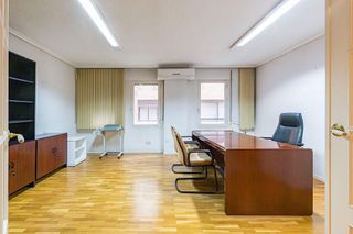 Oficina en alquiler en Centro en Murcia