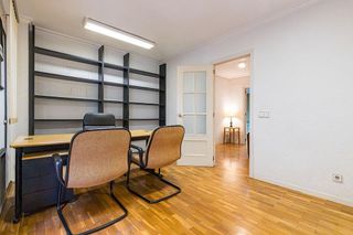 Oficina en alquiler en Centro en Murcia