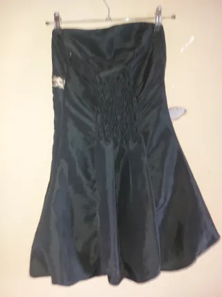 Vestido negro con estampado animal