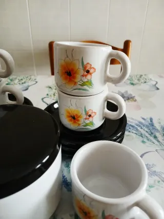 Set caffè con decoro floreale