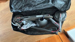 Patinete Eléctrico Xiaomi M365 con 210 km + casco