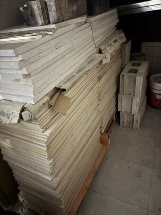 Lote materiales construcción (piedra, granito,...)