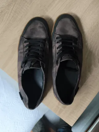 Playeras Volcon Camuflaje Verde y Negro.