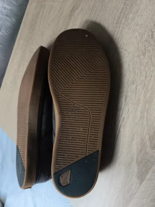 Playeras Volcon Camuflaje Verde y Negro.